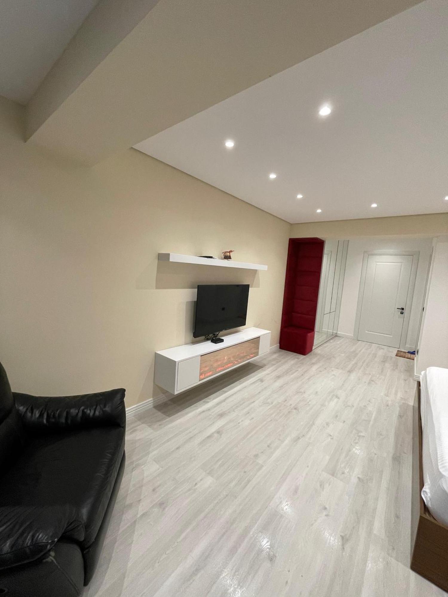 Home 12 Librazhd Bagian luar foto