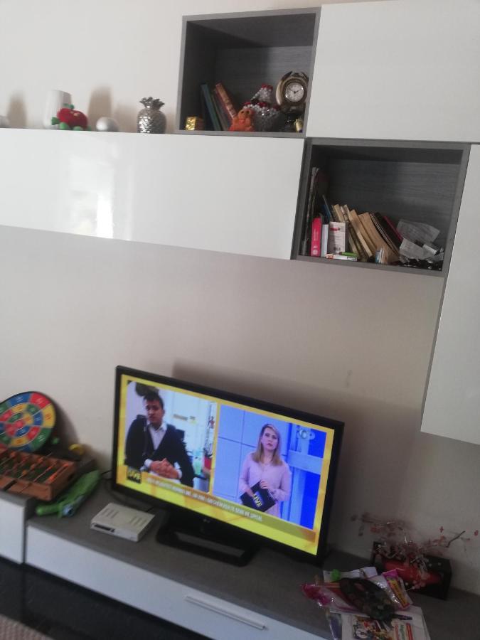 Home 12 Librazhd Bagian luar foto